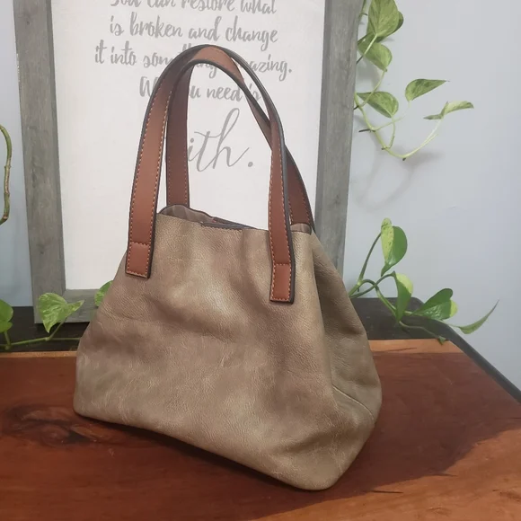 Satchel purse bag with double tassels NEW - Picture 12 of 12